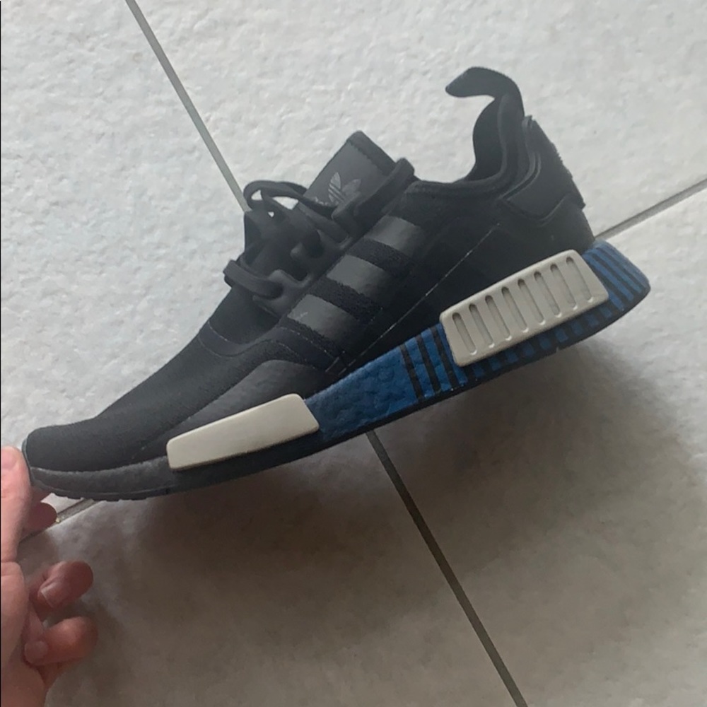 Adidas NMD R1 - brand new